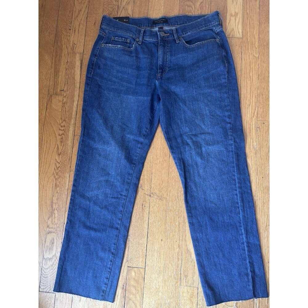 NWT Banana Republic Womens Size 14/32 Straight Ankle Jeans Raw Hem